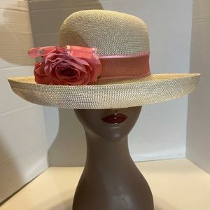 Vintage Street Smart cream color wth large flower.